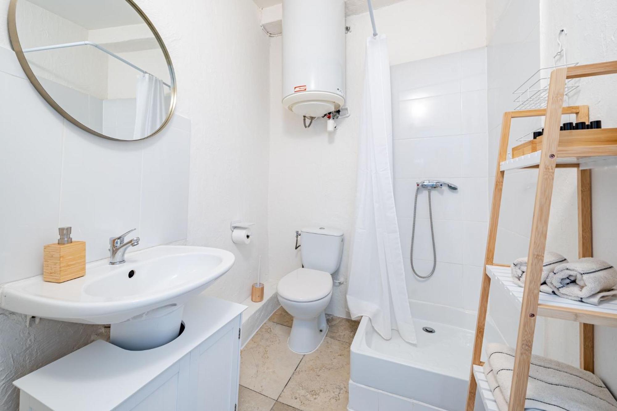 Charmant Appartement 2P Au Coeur Du Vieux นีซ ภายนอก รูปภาพ