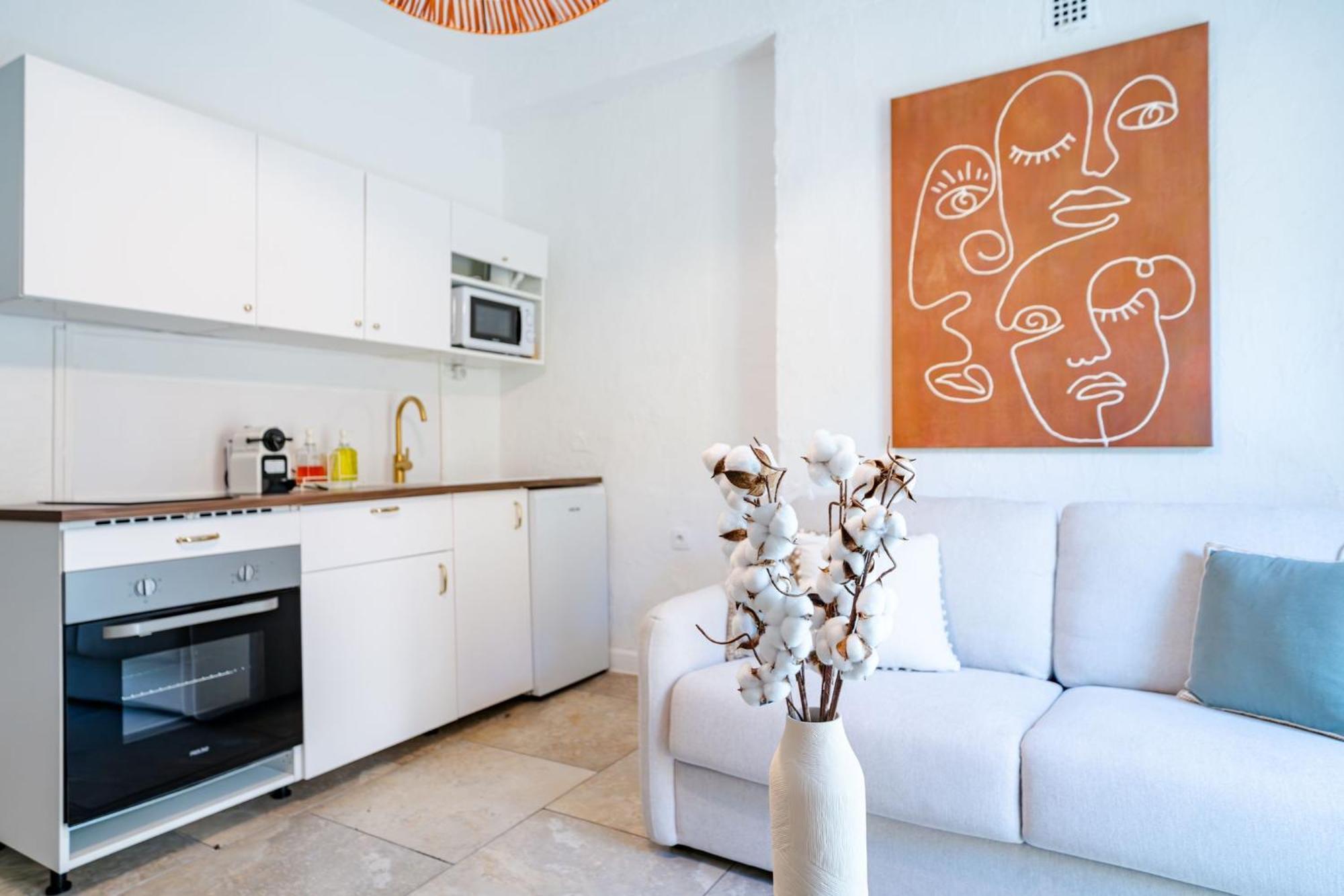 Charmant Appartement 2P Au Coeur Du Vieux นีซ ภายนอก รูปภาพ