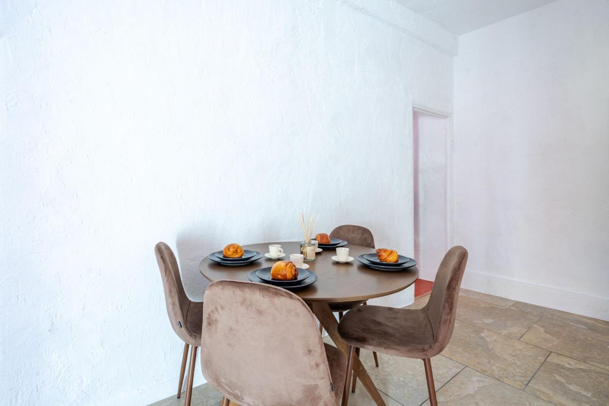 Charmant Appartement 2P Au Coeur Du Vieux นีซ ภายนอก รูปภาพ